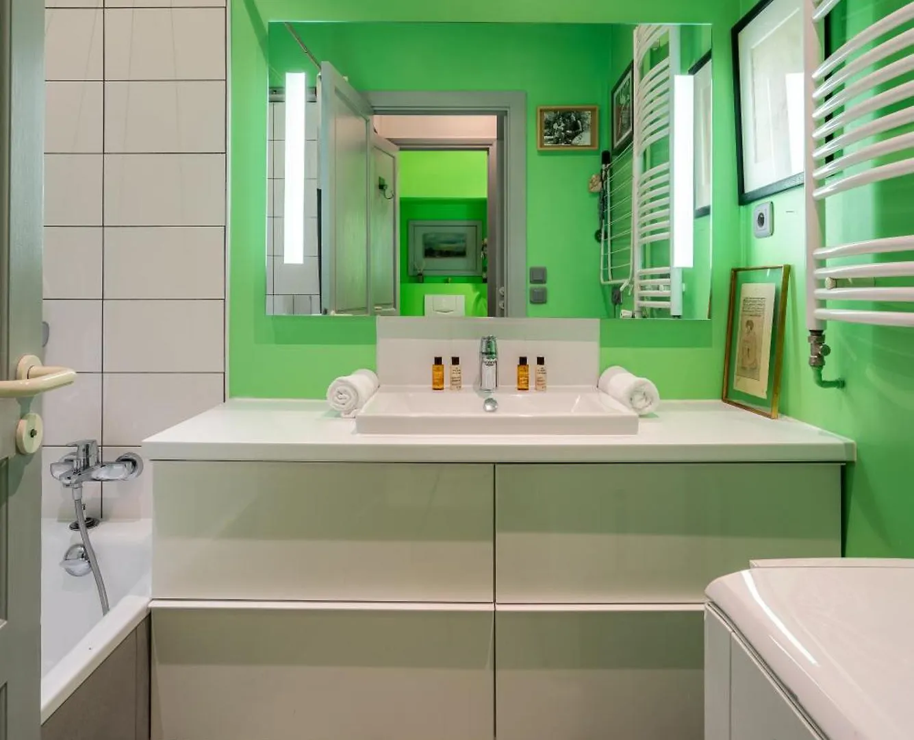 Veeve - Playful Atelier Apartment Paris 0*,