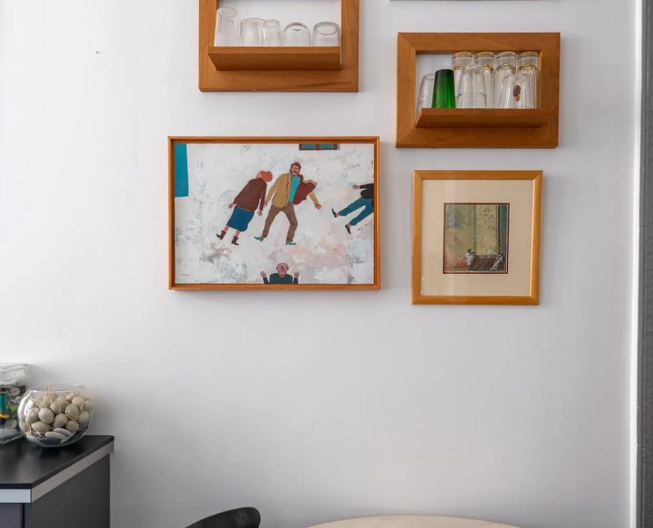 Veeve - Playful Atelier Apartment Paris
