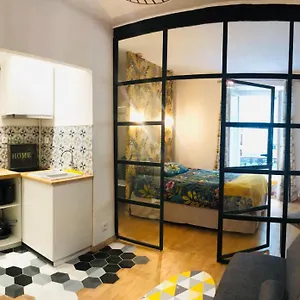  Appartement Pied De Montmartre