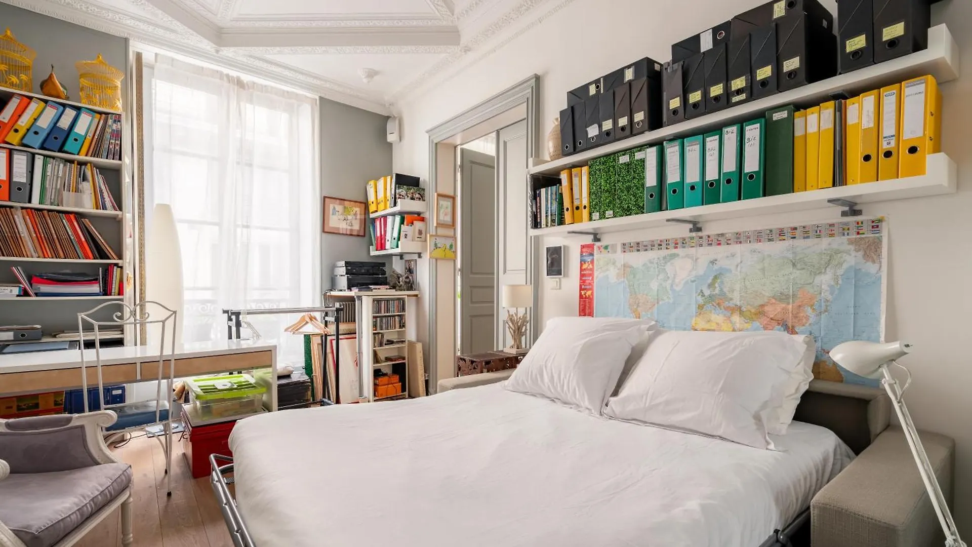 Veeve - Playful Atelier Appartement Parijs