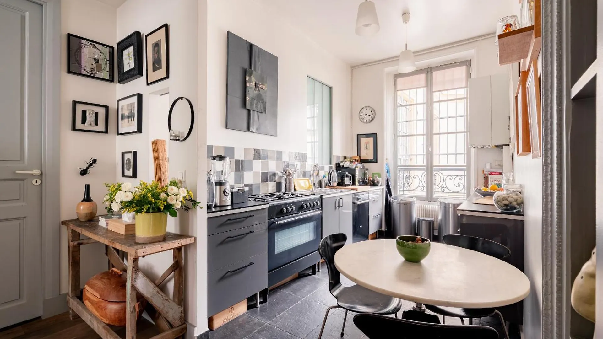 Veeve - Playful Atelier Appartement Parijs